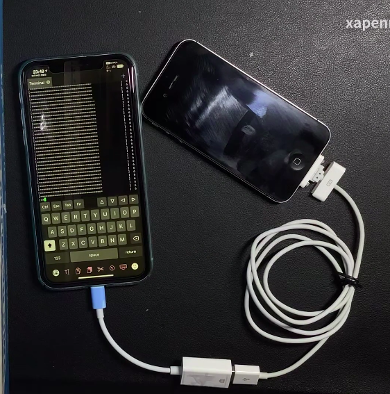不方便带电脑？教你如何用iPhone给iPhone刷机